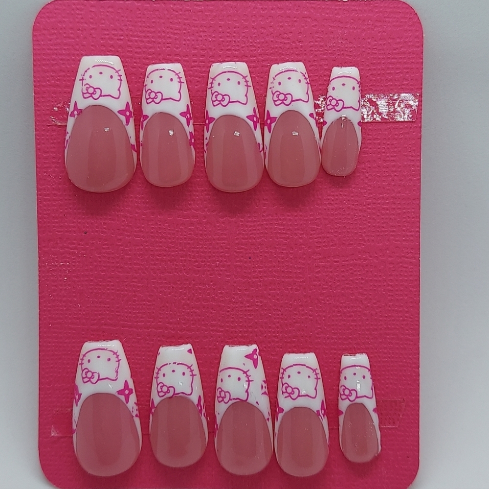 Hello Kitty French Press on Nails- medium